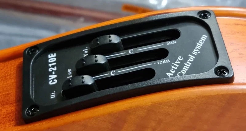 Volume control of an electric violin