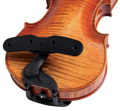 Wittner Isny Violin Shoulder Rest, 4/4-3/4, attached to the violin